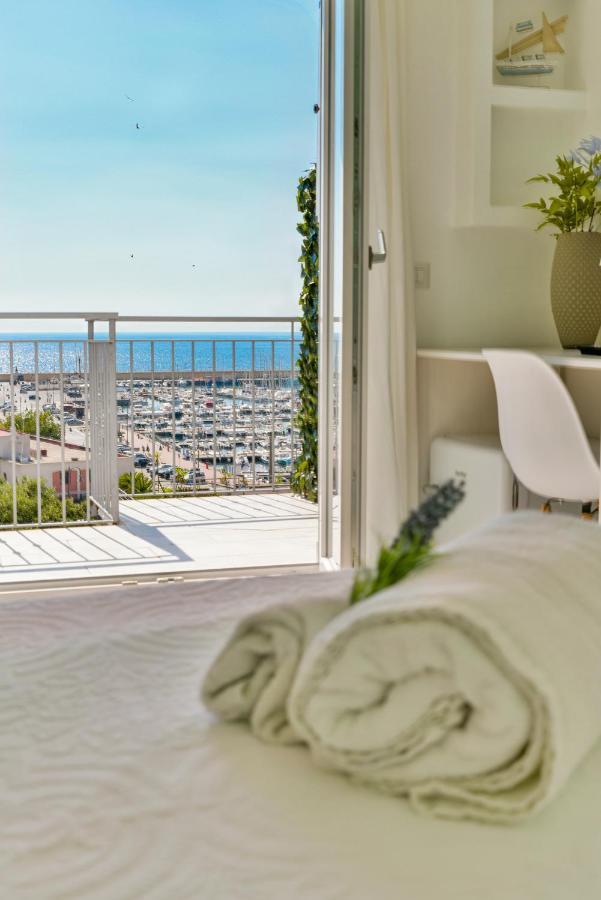 Bed and Breakfast Quasi In Porto Агрополи Экстерьер фото